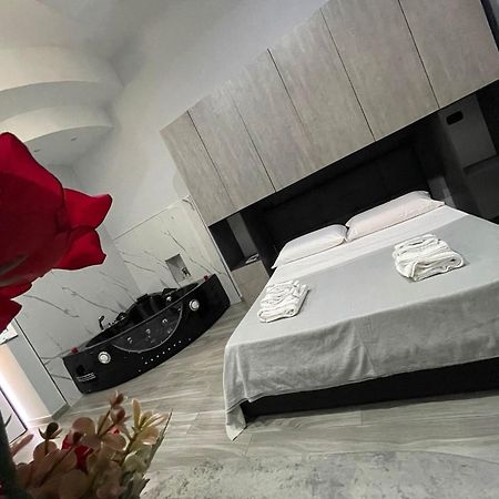 Giovi'S Apartments Castellammare di Stabia Bagian luar foto