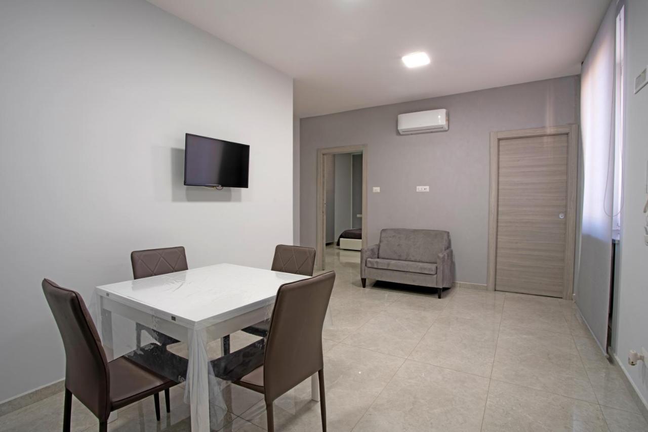 Giovi'S Apartments Castellammare di Stabia Bagian luar foto