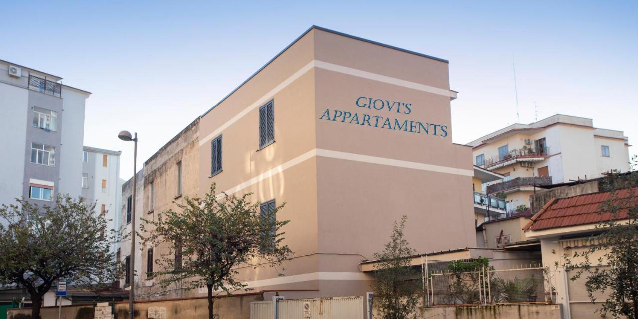 Giovi'S Apartments Castellammare di Stabia Bagian luar foto