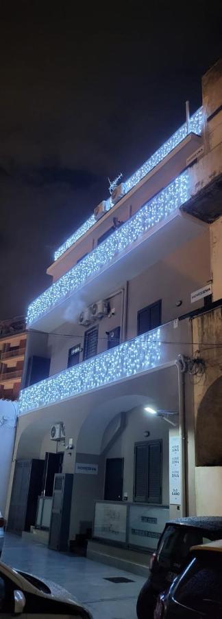 Giovi'S Apartments Castellammare di Stabia Bagian luar foto