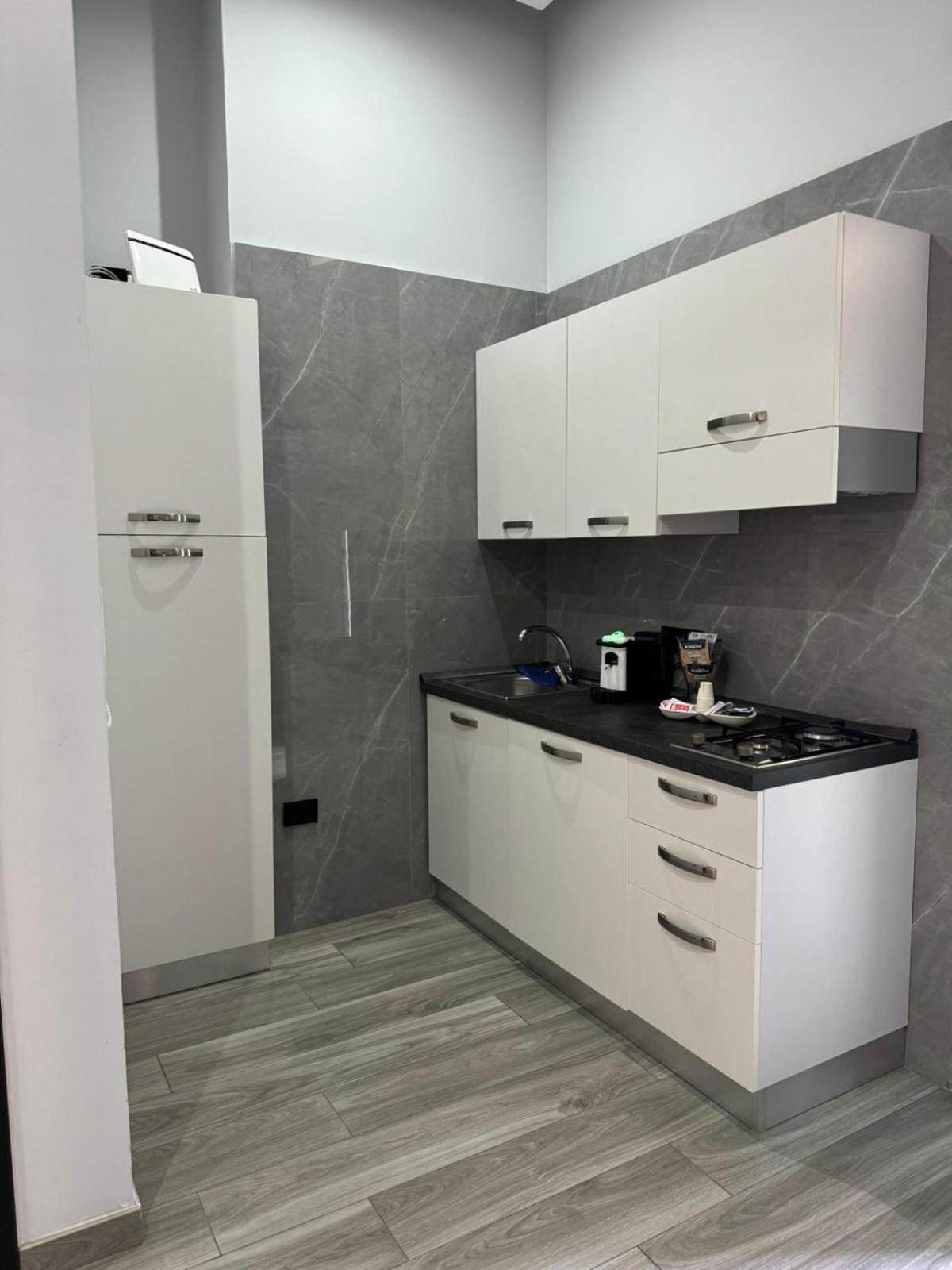Giovi'S Apartments Castellammare di Stabia Bagian luar foto